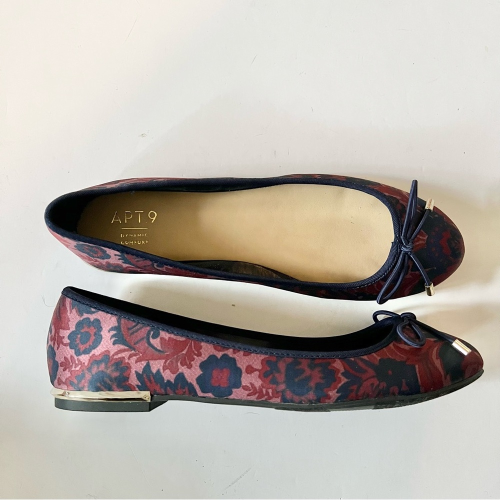 Tapestry Floral Print Maroon Navy Ballet Flats with Bows